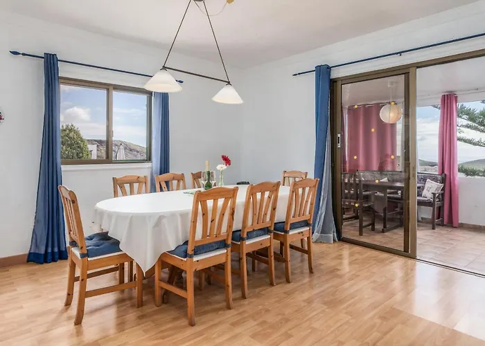 بيت للعطل Casa Oroteanda *