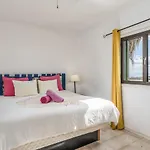 Casa Oroteanda *